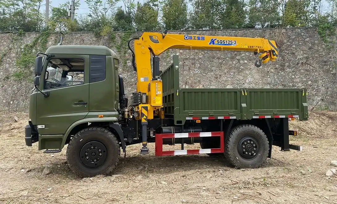 Where Nigerian Builders Buy 4x4 Truck Cranes in China